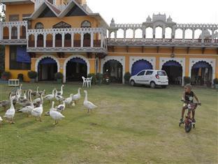 Banni Khera Farm Resort Rohtak Bagian luar foto